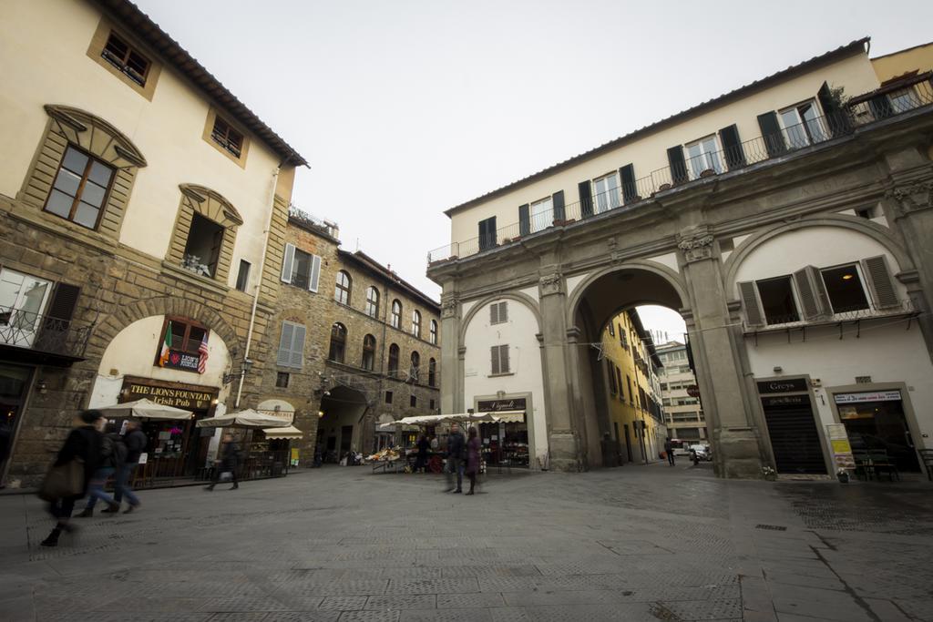 Apartamento House In The San Pier Maggiore Arch *